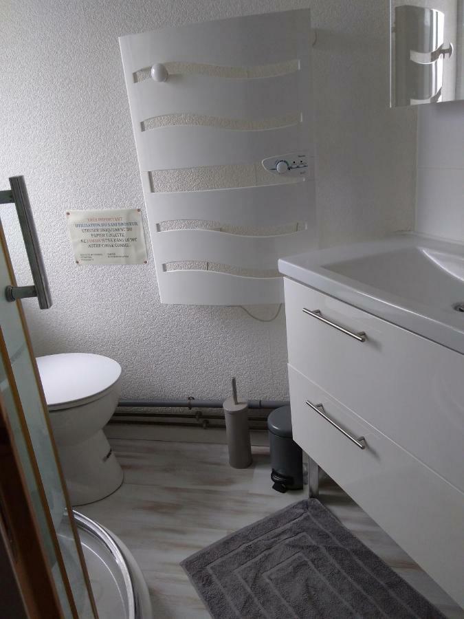 Appartement Au Calme Centre Ville A 2 Pas Du Vieux Marche La Rochelle  Zewnętrze zdjęcie