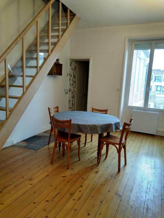 Appartement Au Calme Centre Ville A 2 Pas Du Vieux Marche La Rochelle  Zewnętrze zdjęcie