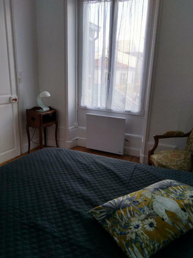 Appartement Au Calme Centre Ville A 2 Pas Du Vieux Marche La Rochelle  Zewnętrze zdjęcie