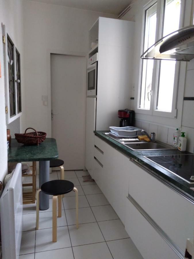 Appartement Au Calme Centre Ville A 2 Pas Du Vieux Marche La Rochelle  Zewnętrze zdjęcie