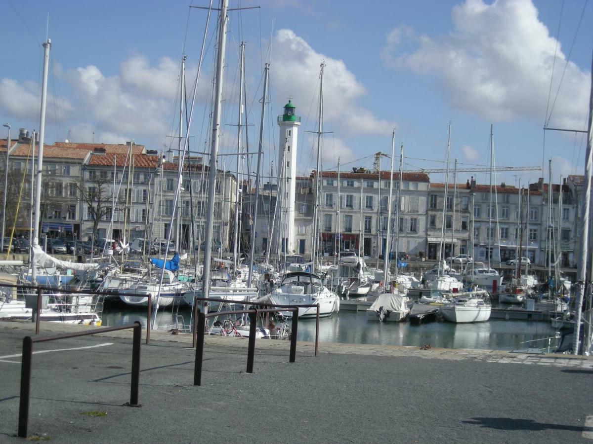 Appartement Au Calme Centre Ville A 2 Pas Du Vieux Marche La Rochelle  Zewnętrze zdjęcie